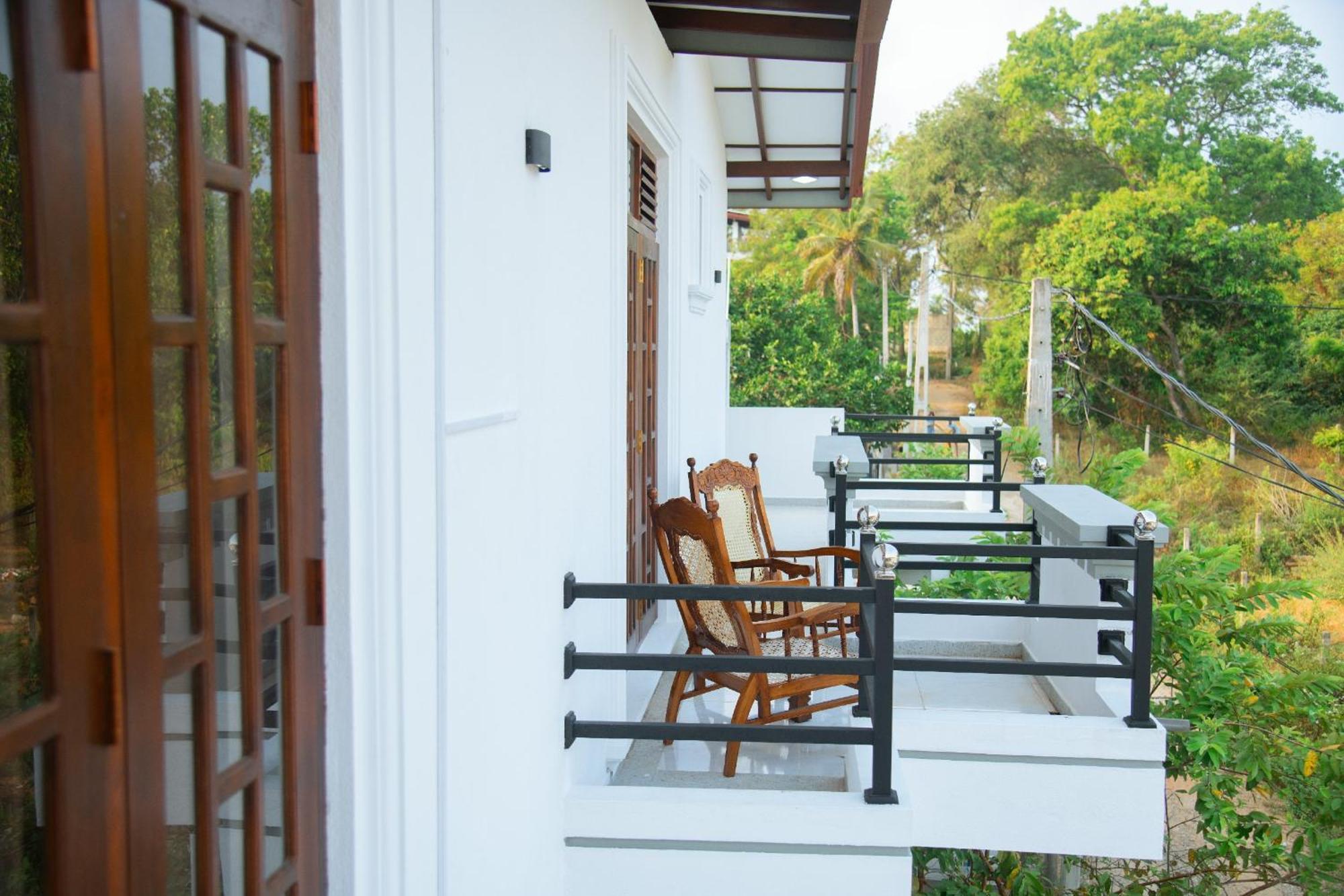 Tango Sunrise Villa Tangalle Exteriör bild